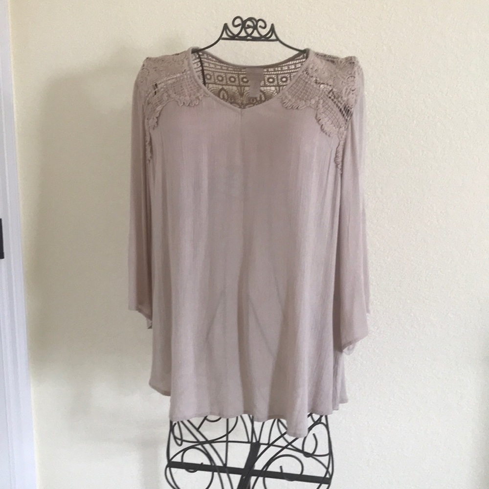 Chico’s Top
